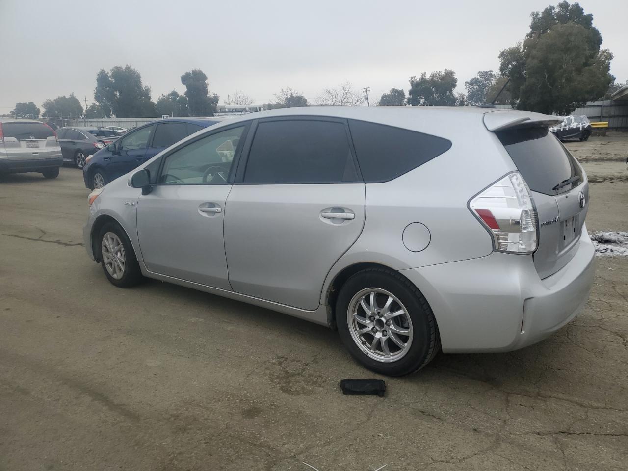 VIN JTDZN3EU0EJ001978 2014 TOYOTA PRIUS no.2