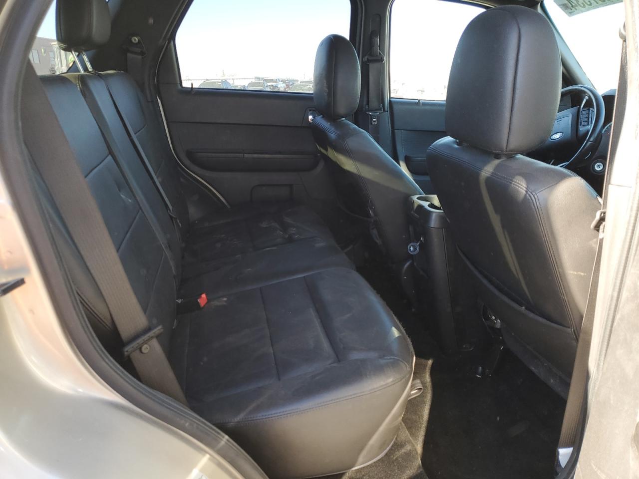 2012 Ford Escape - Image 12