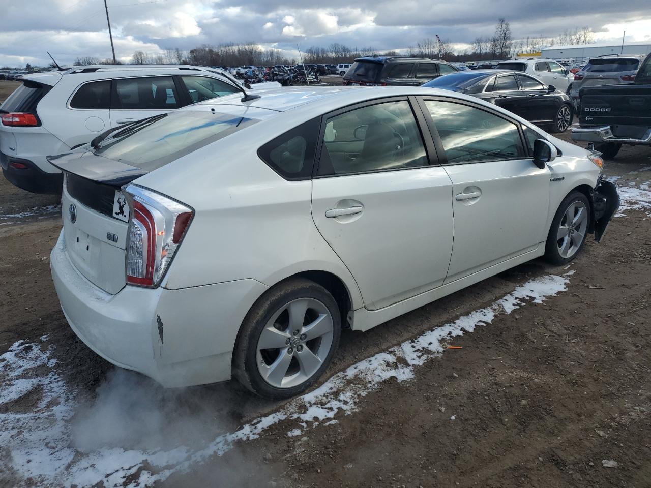 VIN JTDKN3DU1D1702384 2013 TOYOTA PRIUS no.3