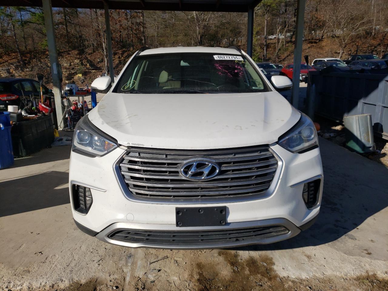 2017 Hyundai Santa Fe - Image 5