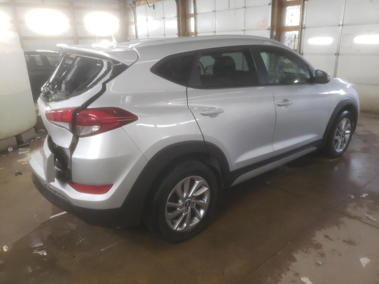 VIN KM8J33A46JU790862 2018 HYUNDAI TUCSON no.3