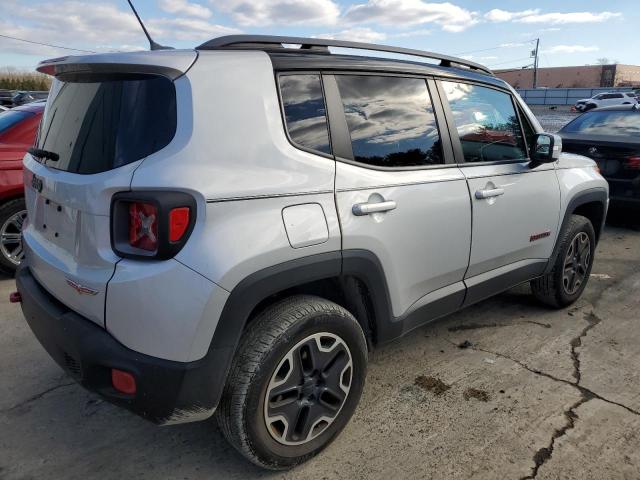  JEEP RENEGADE 2015 Серебристый