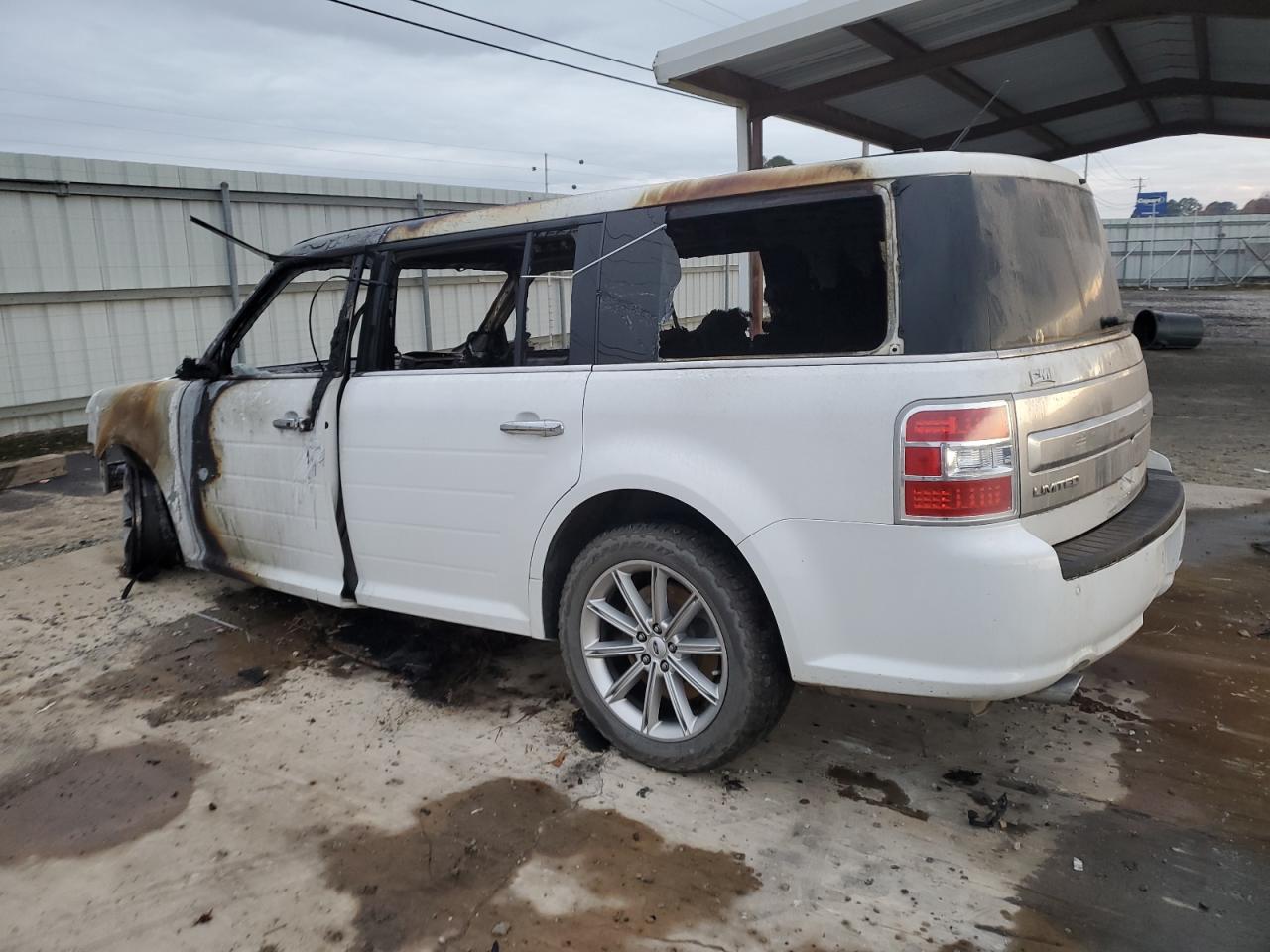 2019 Ford Flex - Image 2