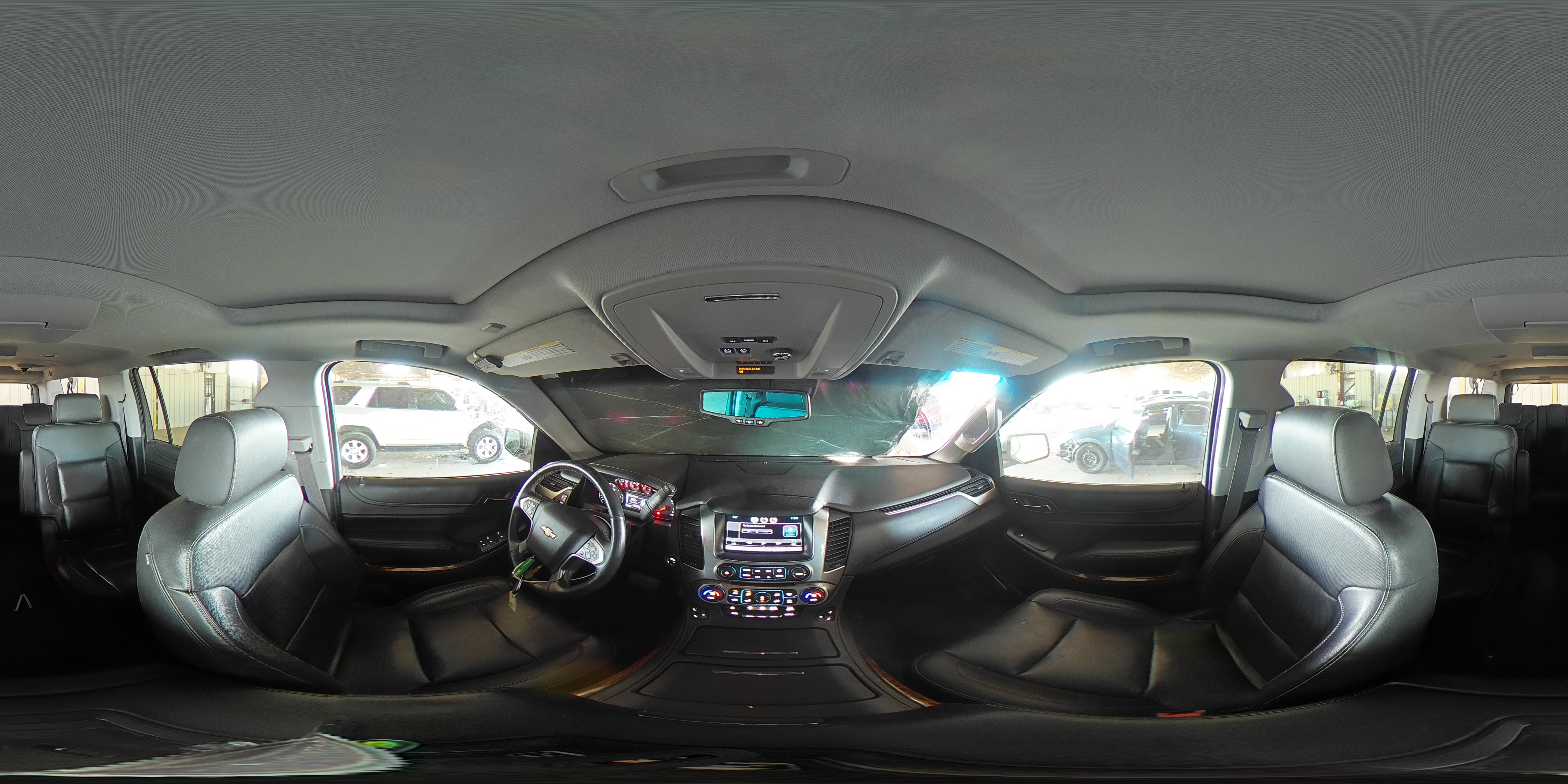 2015 Chevrolet Suburban - Image 14