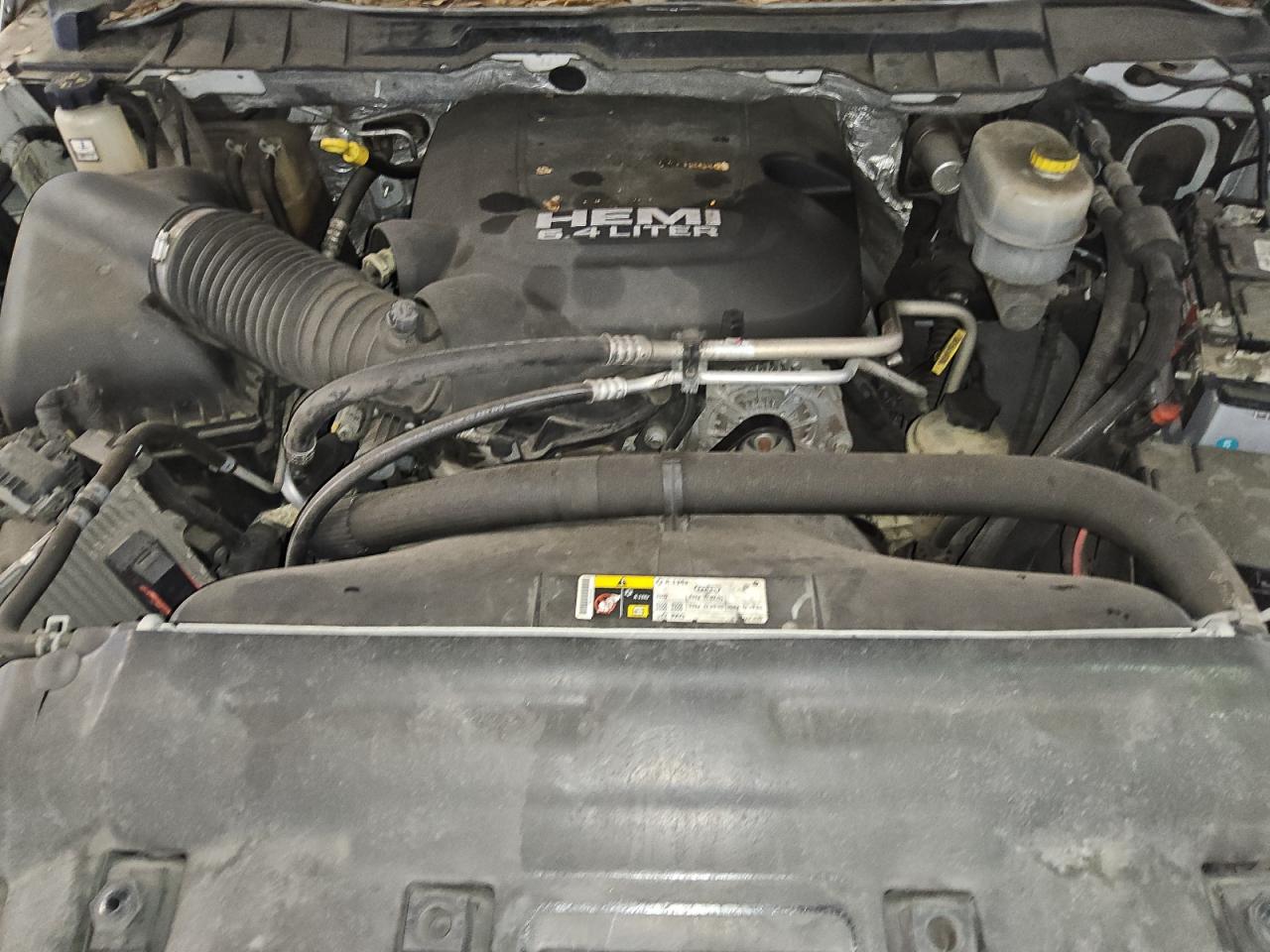 2016 RAM 2500 - Image 12