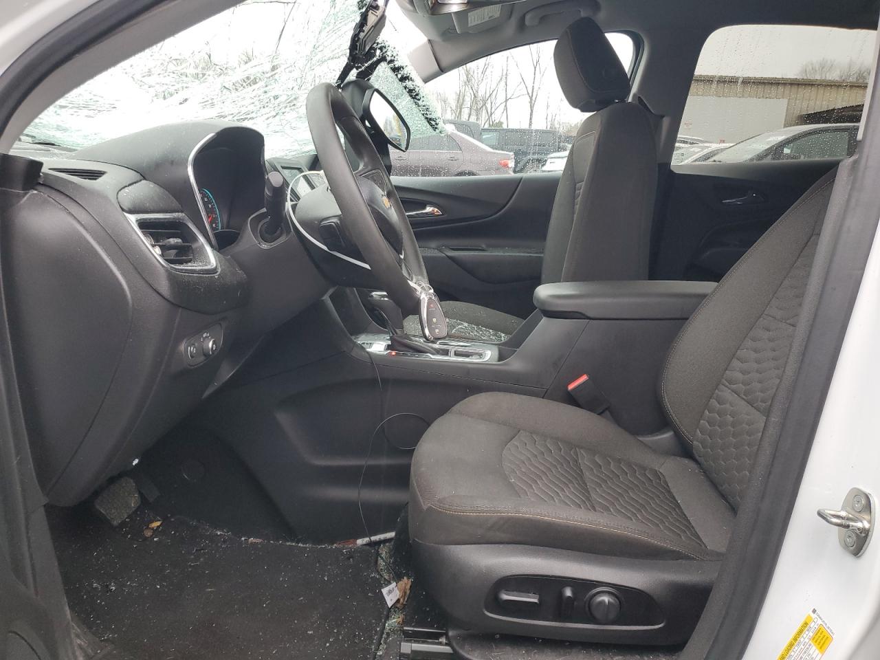 2020 Chevrolet Equinox - Image 7