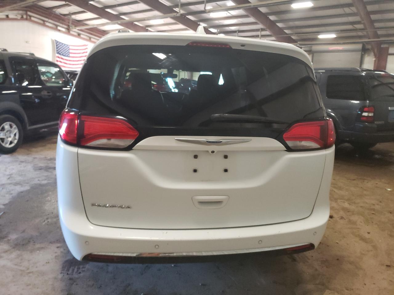 2018 Chrysler Pacifica Touring L Plus VIN: 2C4RC1EG3JR314985 Lot: 86469234