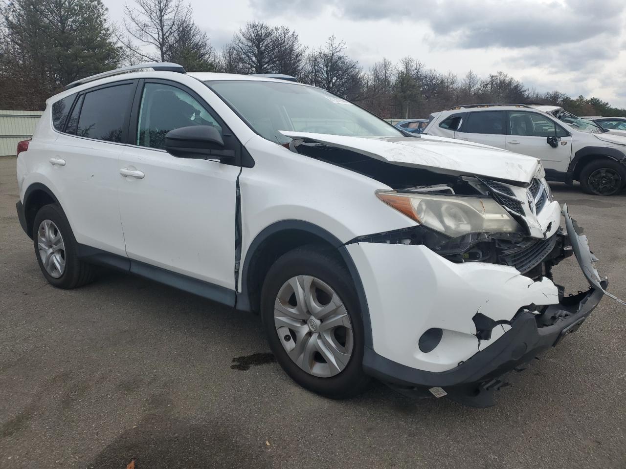 2015 Toyota RAV 4 - Image 4