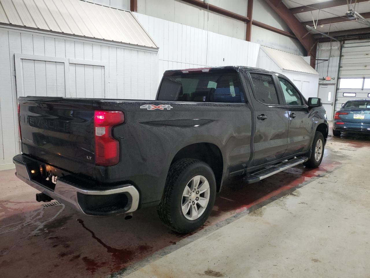 2023 Chevrolet Silverado - Image 3