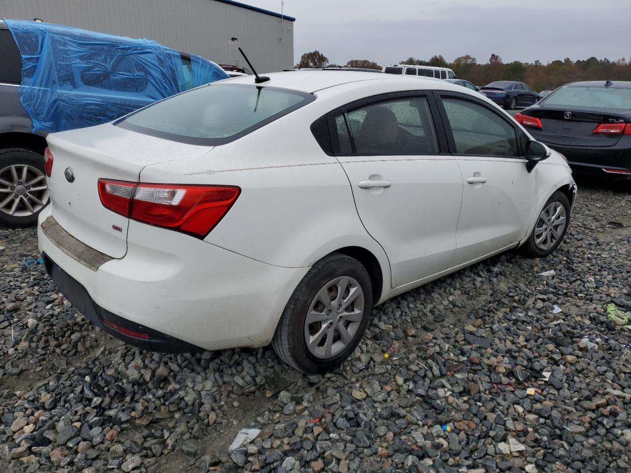 2013 Kia Rio - Image 3