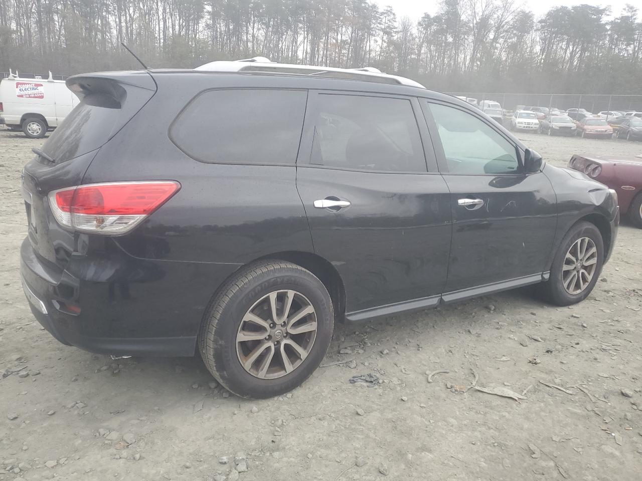 VIN 5N1AR2MM8FC670188 2015 NISSAN PATHFINDER no.3