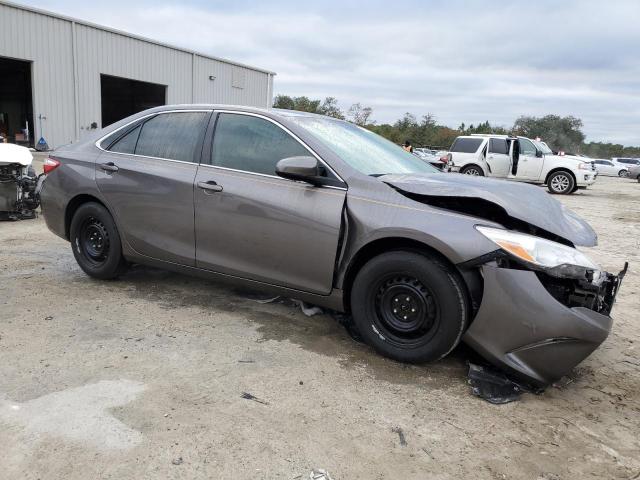  TOYOTA CAMRY 2016 Szary