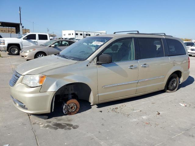 Grand Prairie, TX에서 판매 중인 2011 Chrysler Town & Country Touring L - Rear End