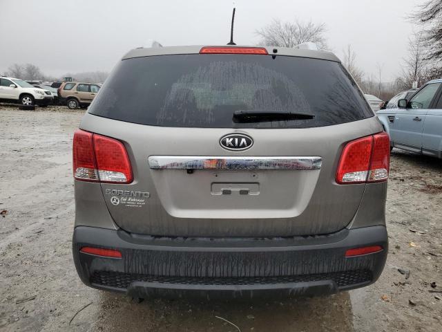  KIA SORENTO 2013 Серебристый