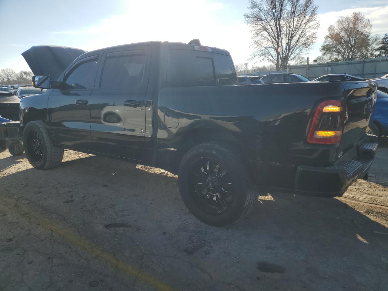 2019 RAM 1500 - Image 2