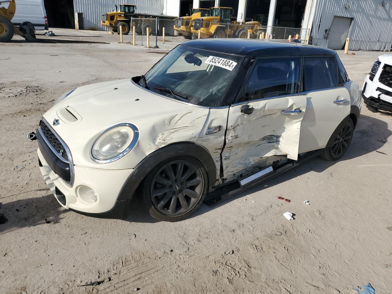 2015 Mini Cooper S VIN: WMWXU3C52F2B56923 Lot: 85241884