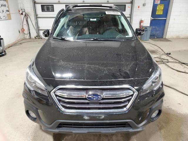  SUBARU OUTBACK 2019 Czarny