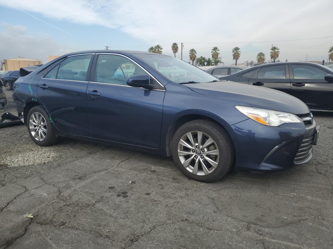 VIN 4T4BF1FK3GR526391 2016 TOYOTA CAMRY no.4