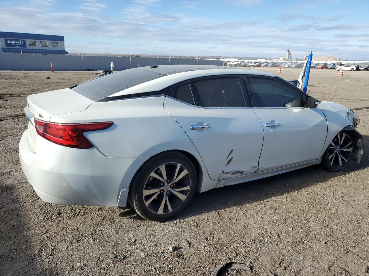 2017 Nissan Maxima - Image 3