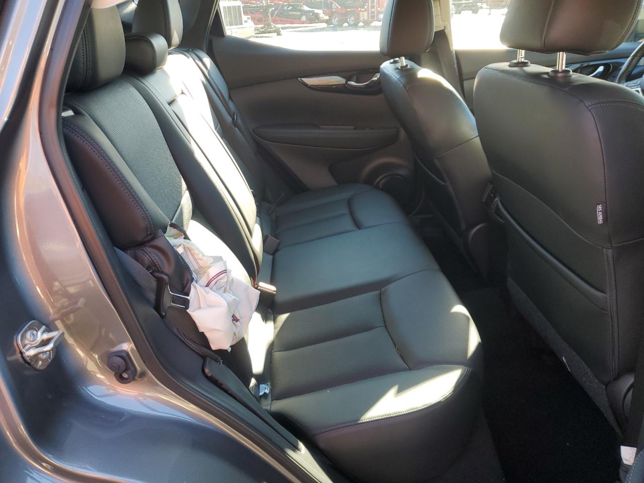 2022 Nissan Rogue Sport Sl VIN: JN1BJ1CW5NW498246 Lot: 84699044