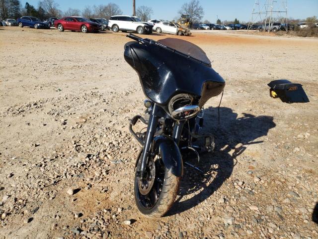 2010 HARLEY-DAVIDSON FLHX 
