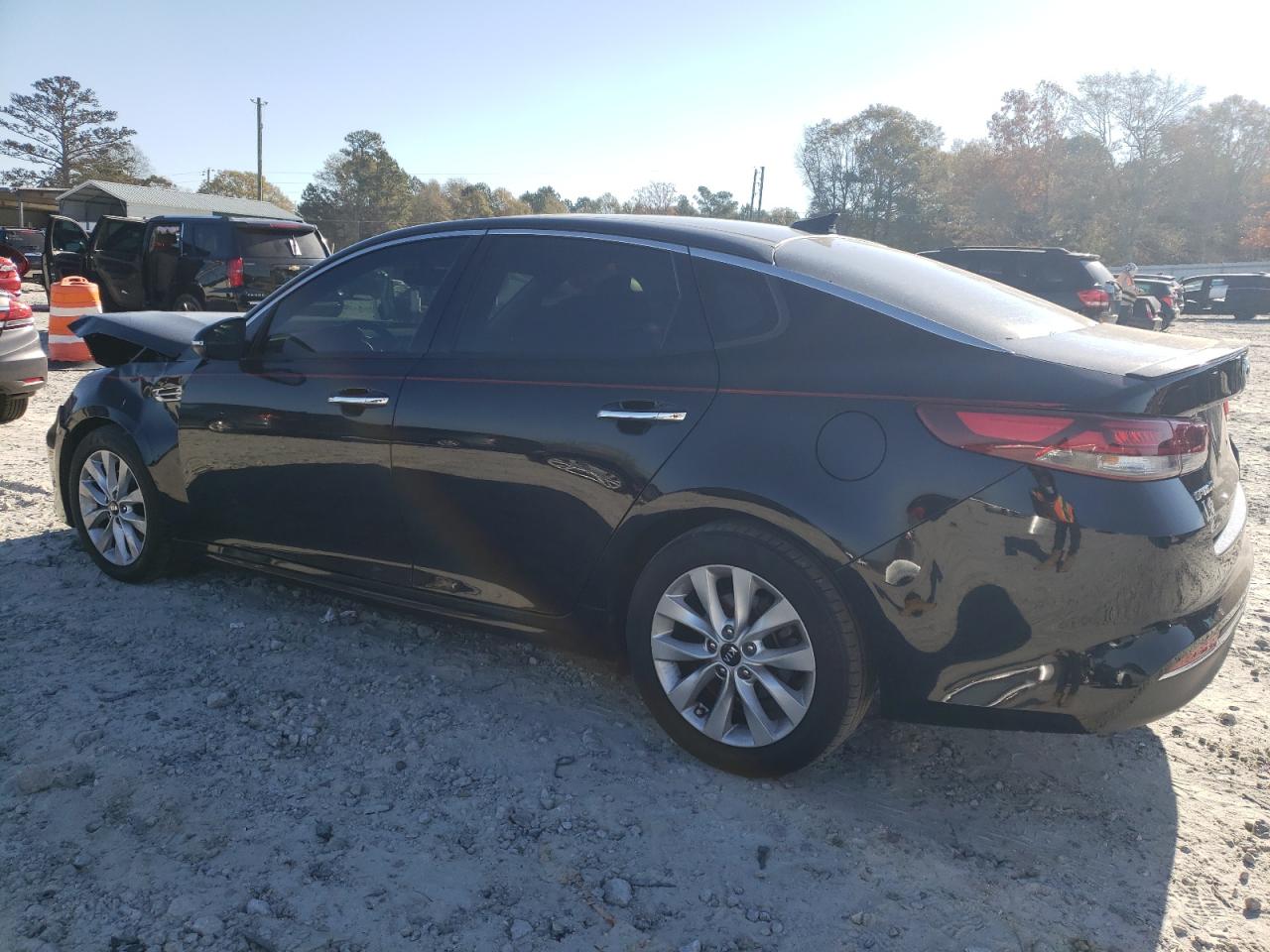 VIN 5XXGT4L30JG241009 2018 KIA OPTIMA no.2