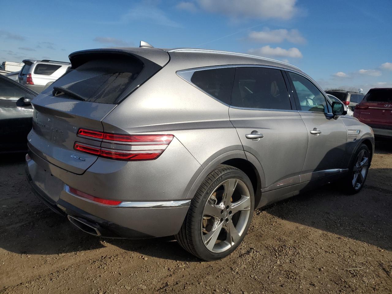 2021 Genesis GV80 - Image 3