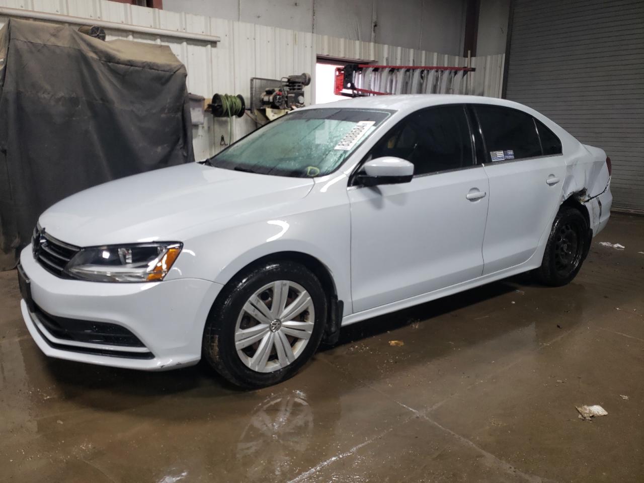 3VW167AJ3HM406850 2017 VOLKSWAGEN JETTA - Image 1