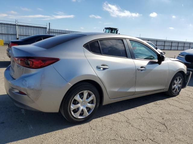  MAZDA 3 2015 Srebrny