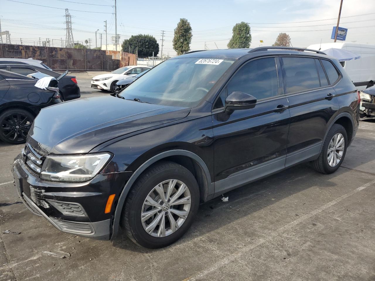 VIN 3VV1B7AX4KM043387 2019 VOLKSWAGEN TIGUAN no.1