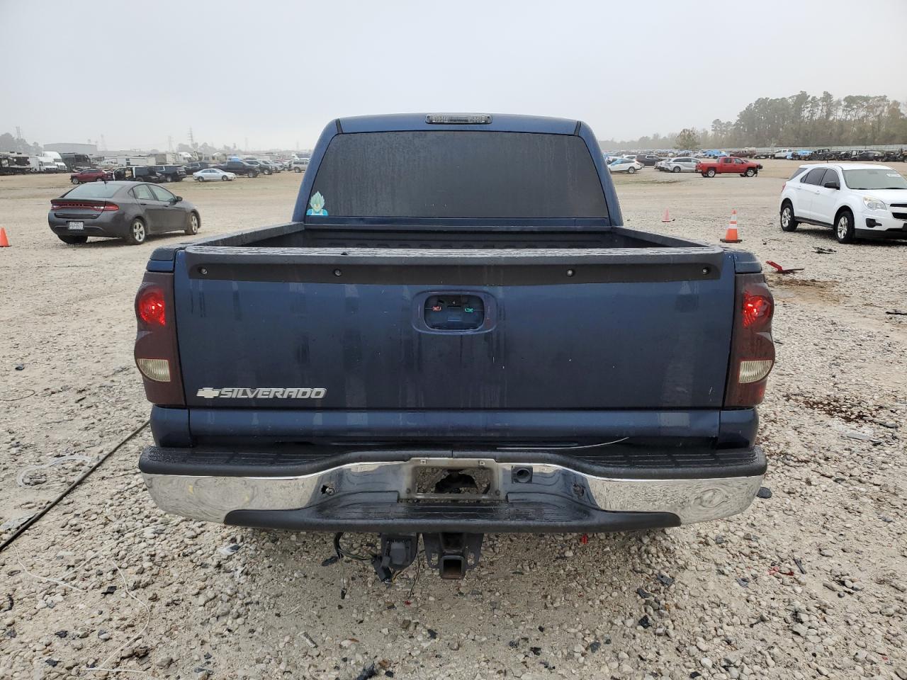 2006 Chevrolet Silverado - Image 6