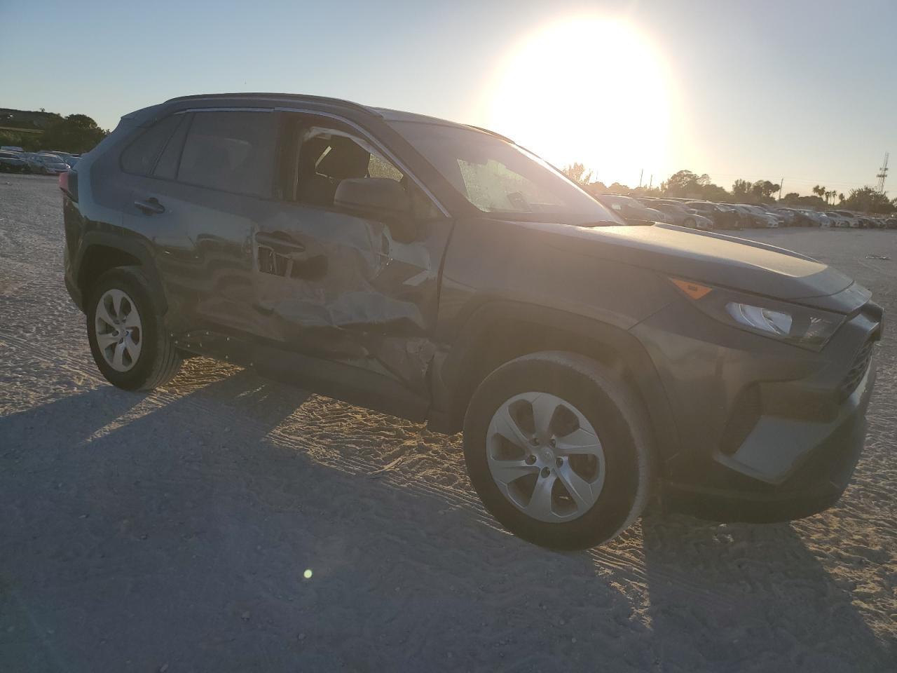 2021 Toyota RAV 4 - Image 4