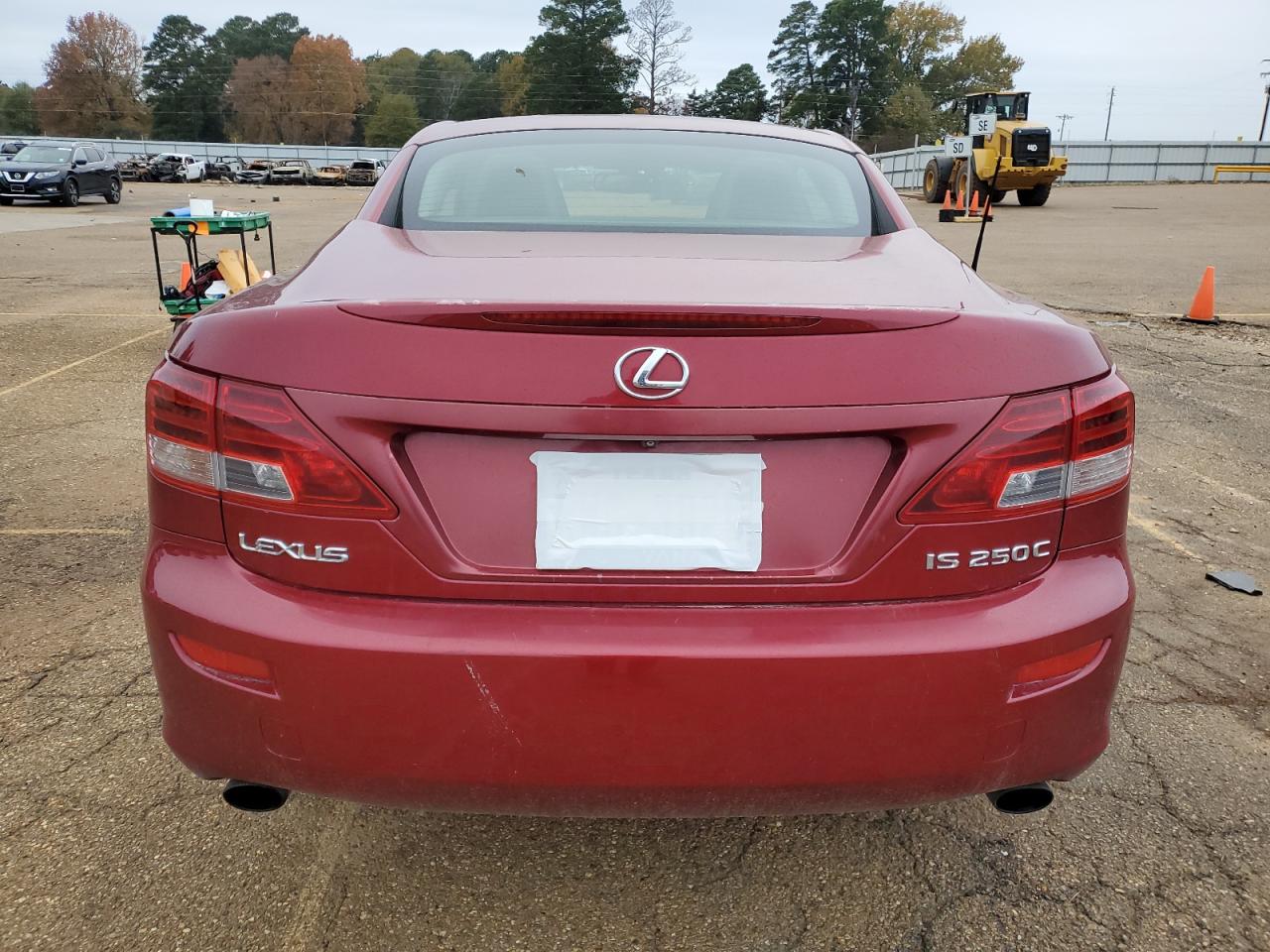 2010 Lexus IS - Image 6