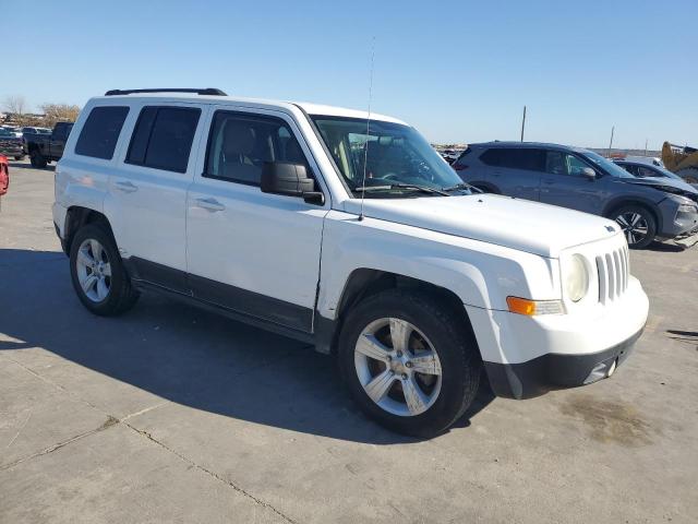  JEEP PATRIOT 2014 Білий