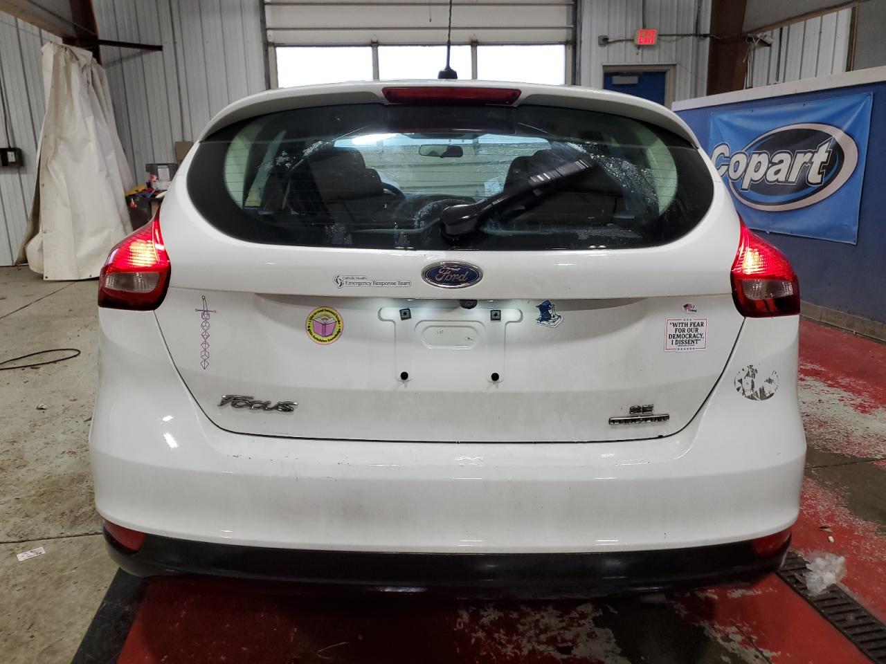 VIN 1FADP3K2XFL223995 2015 FORD FOCUS no.6