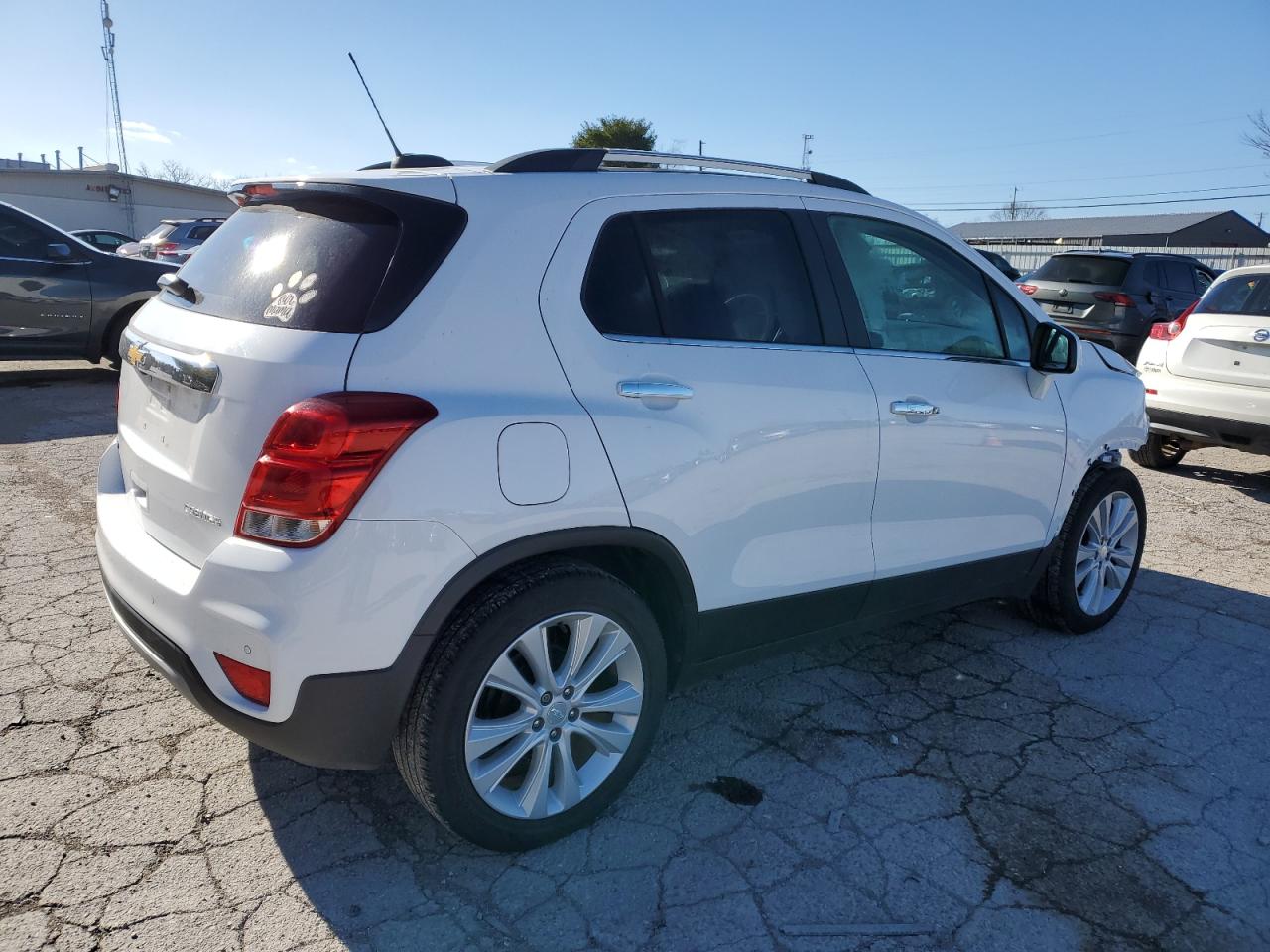 2019 Chevrolet Trax - Image 3