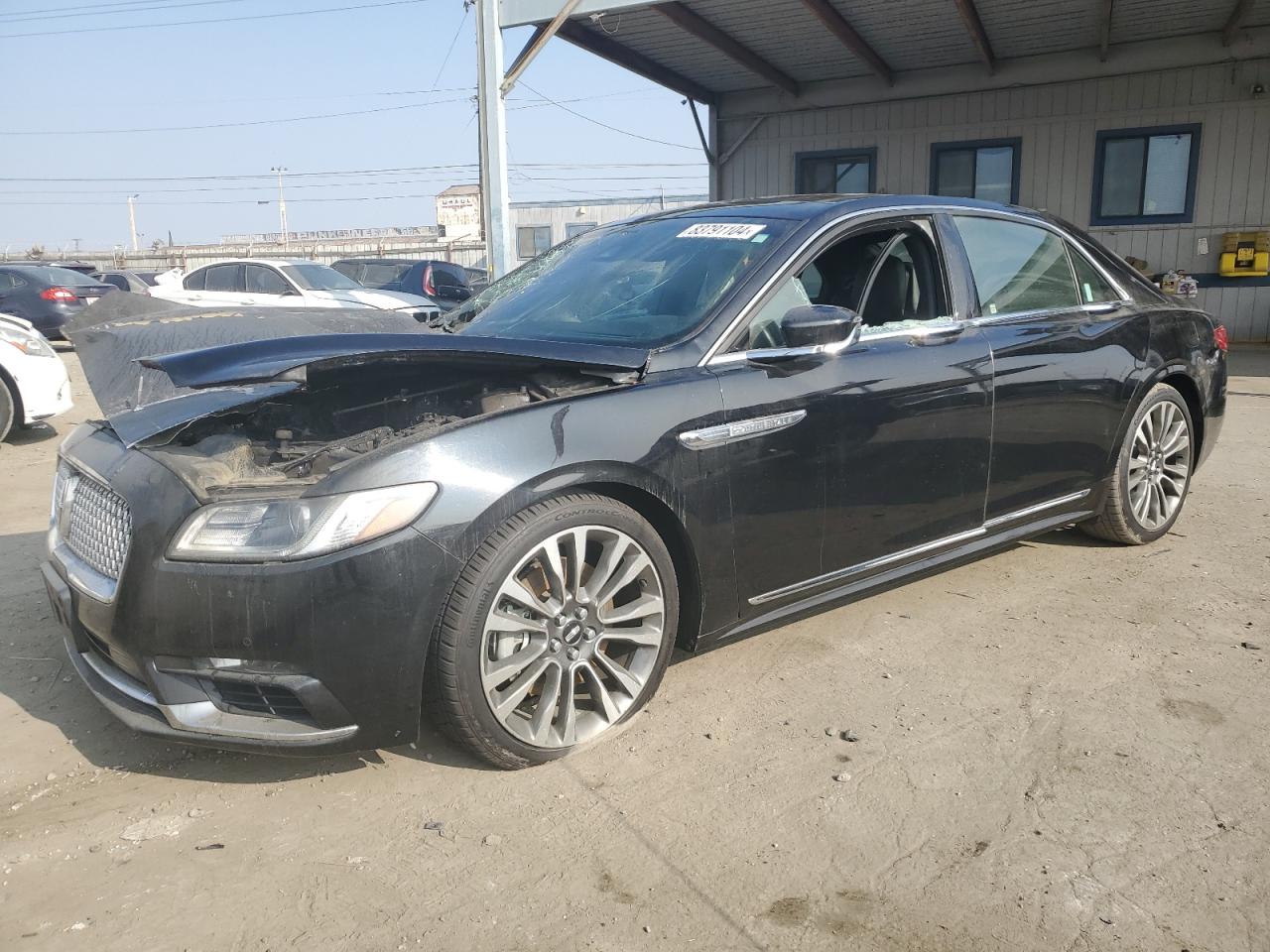 2017 Lincoln Continental - Image 1