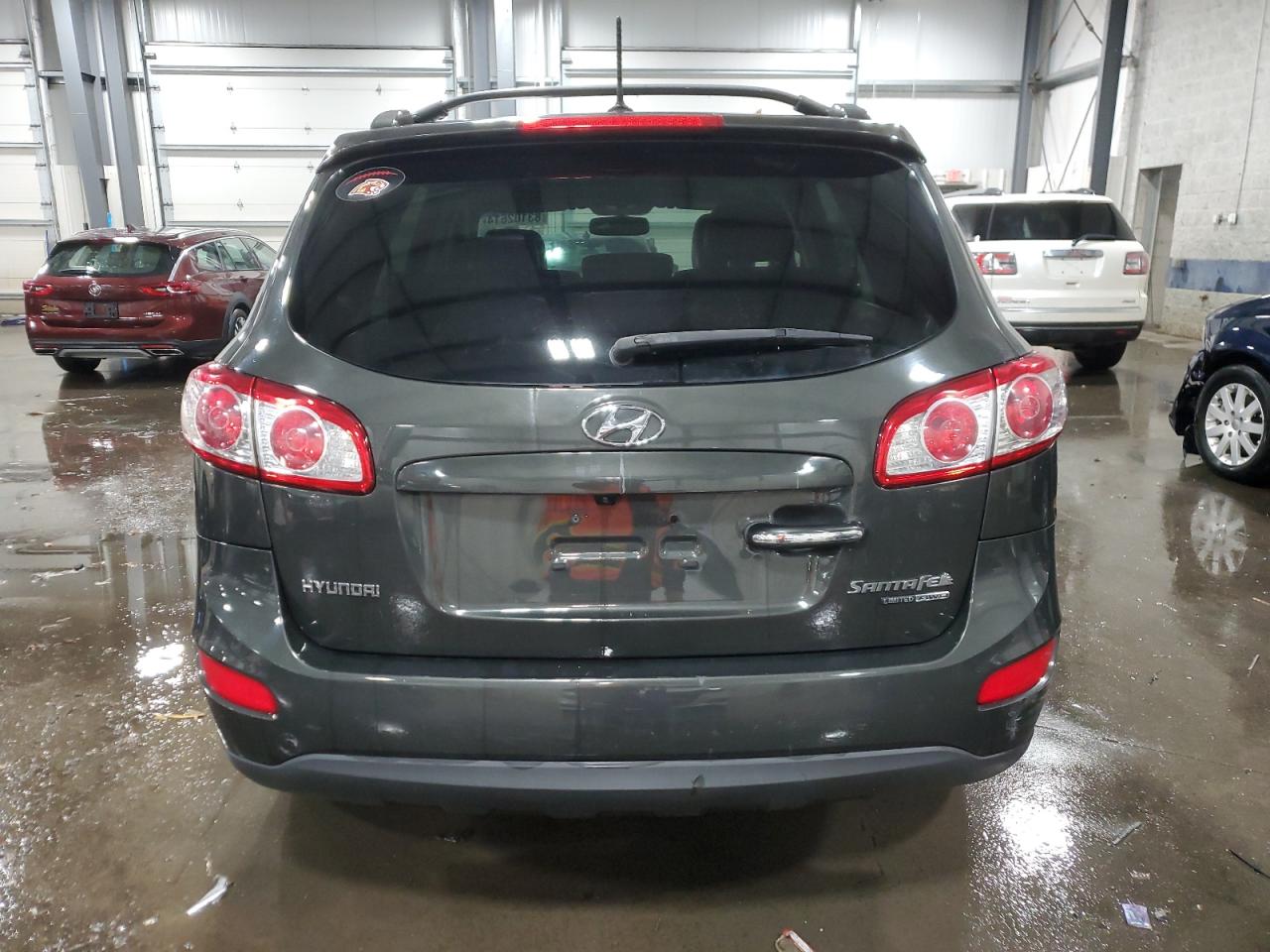 2010 Hyundai Santa Fe - Image 6