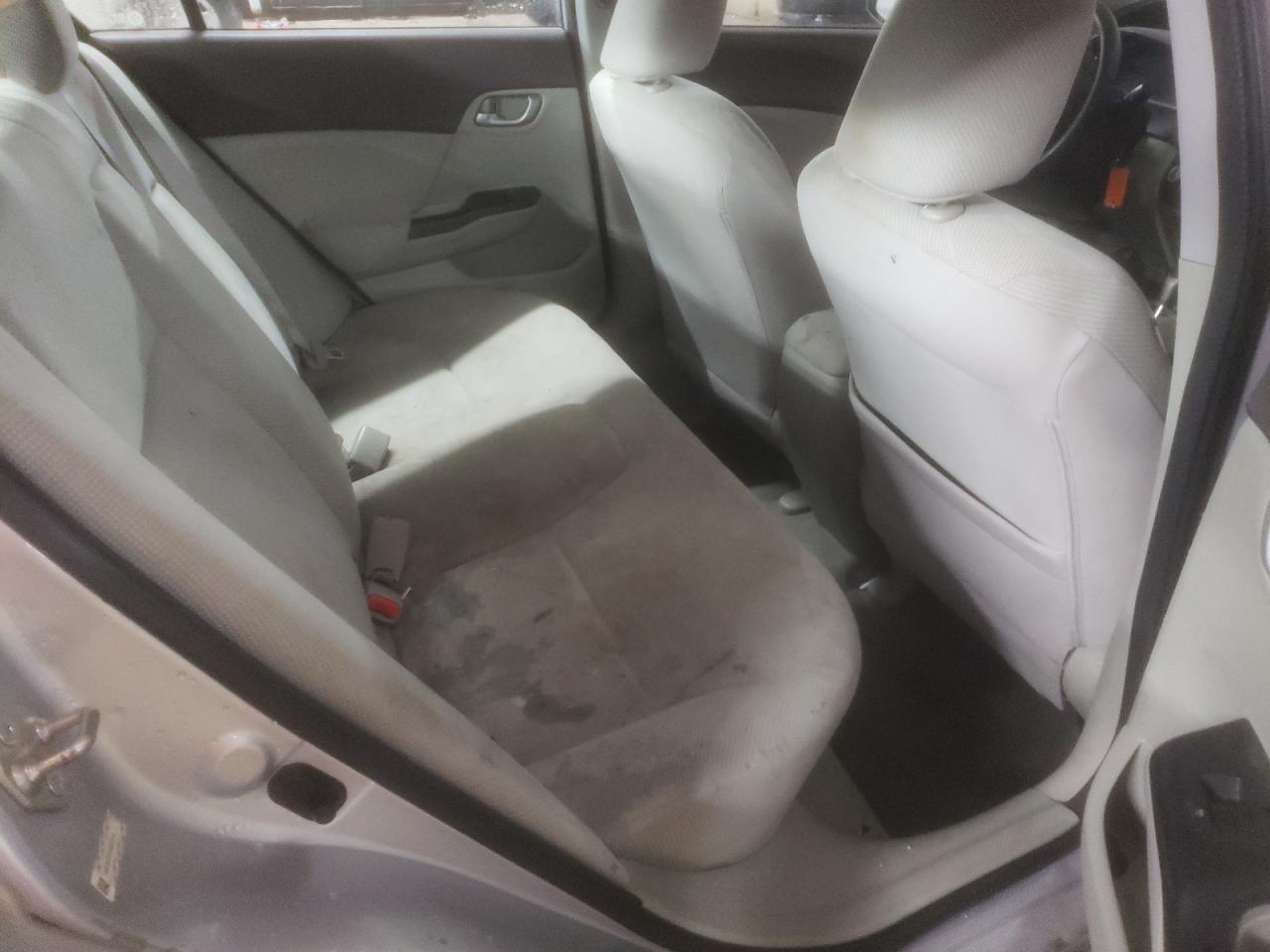 2012 Honda Civic - Image 10
