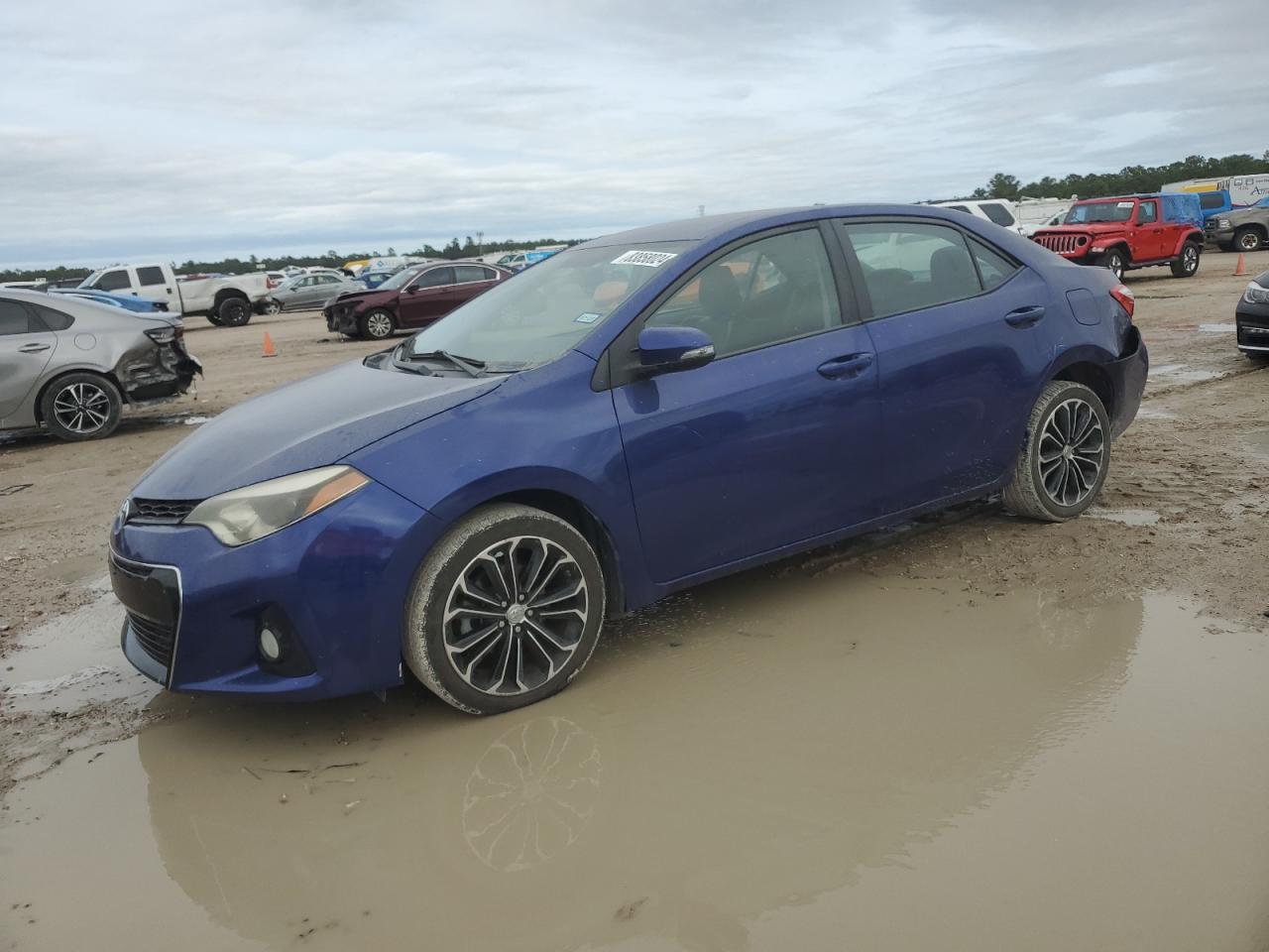 2015 TOYOTA COROLLA