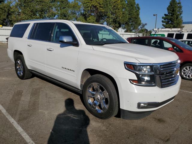  CHEVROLET SUBURBAN 2015 Белы