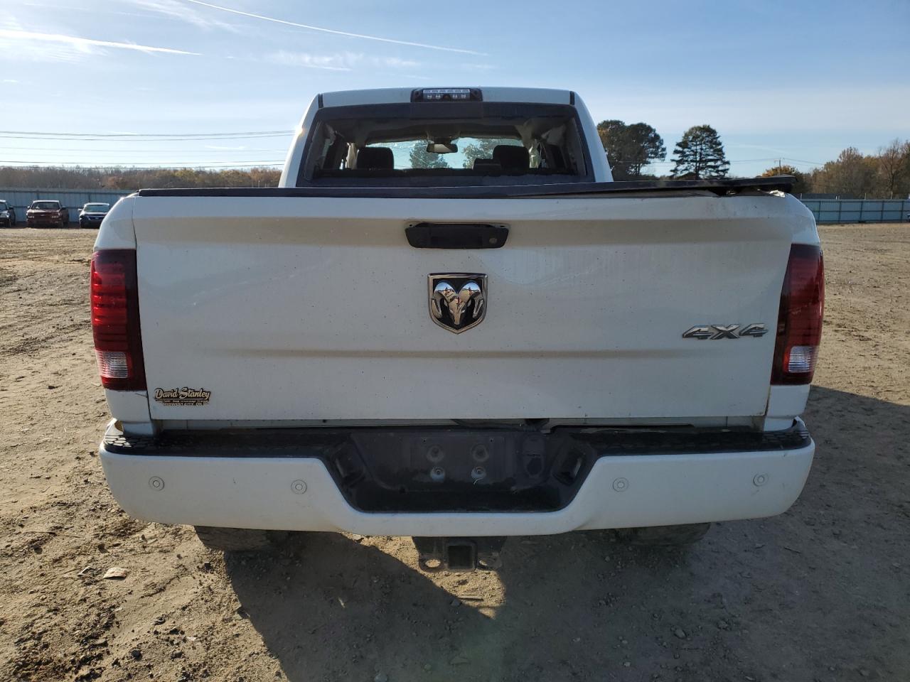 2018 RAM 2500 - Image 6