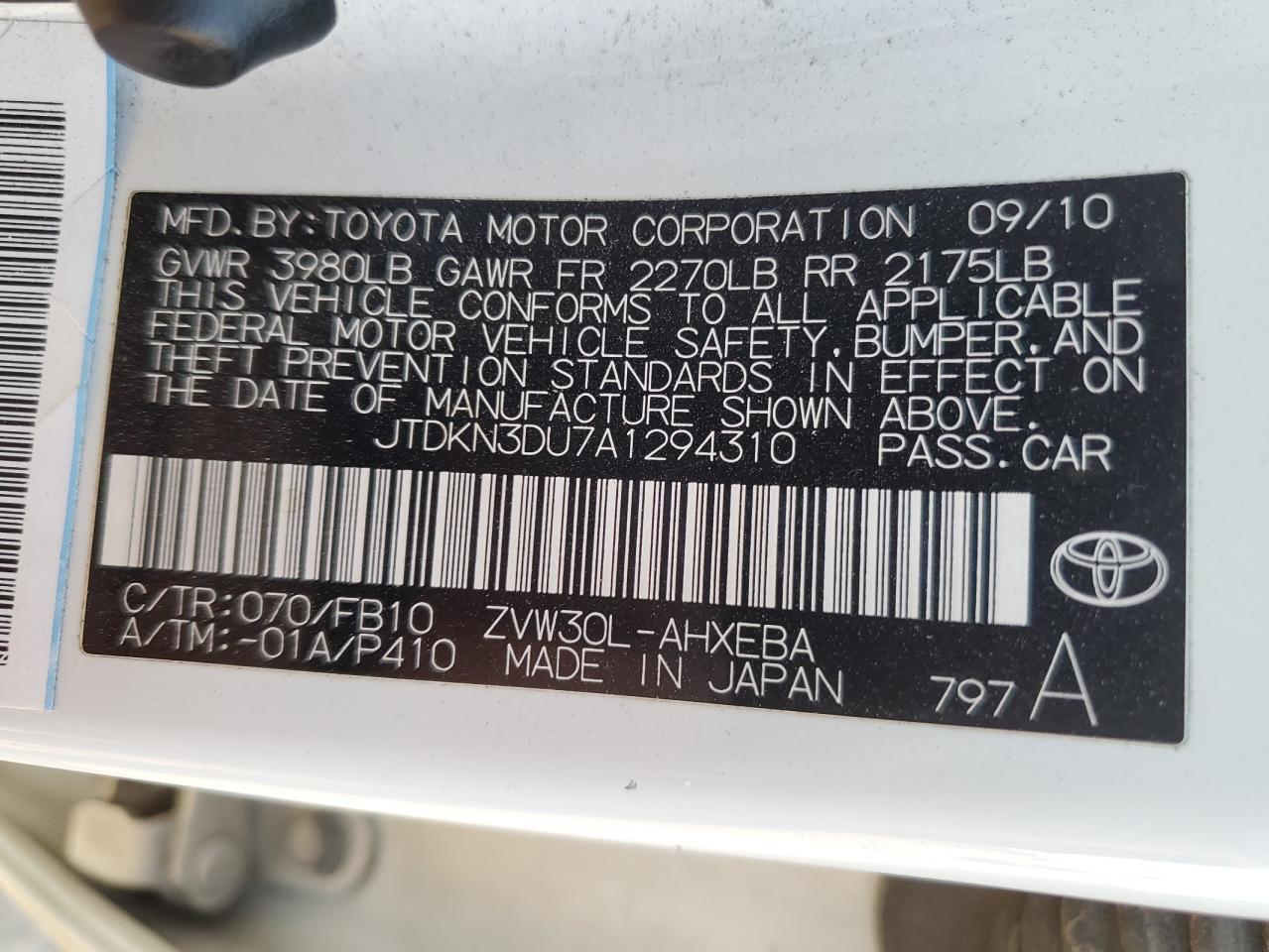 2010 Toyota Prius - Image 13