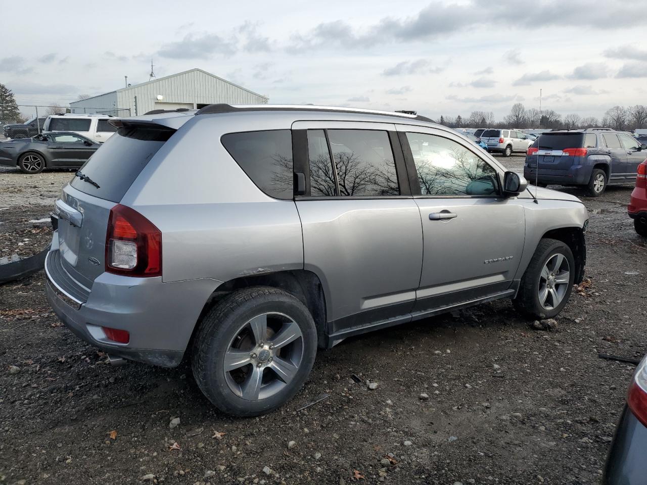 2017 Jeep Compass - Image 3