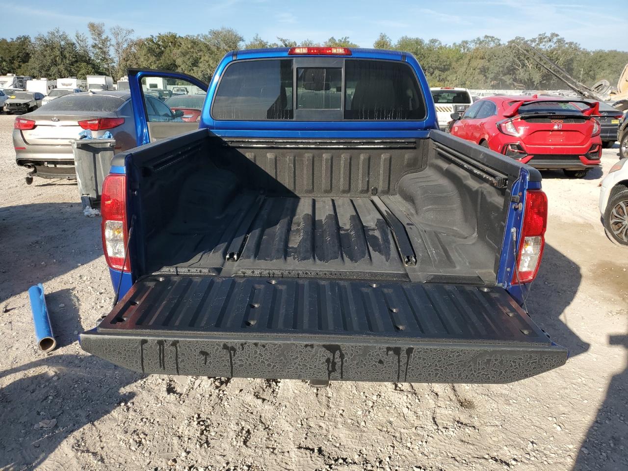2015 Nissan Navara (Frontier) - Image 6