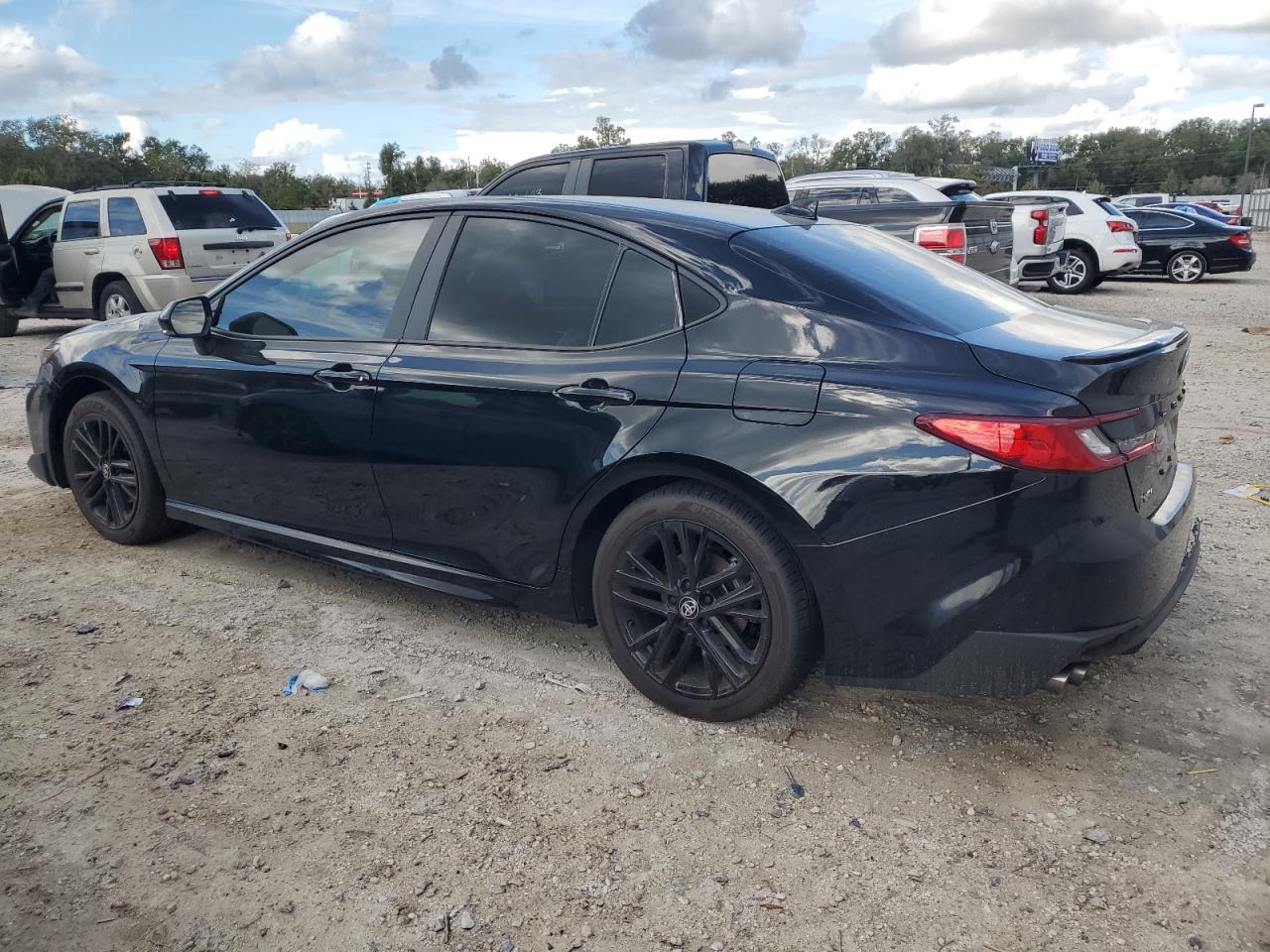 4T1DAACK5SU538900 2025 TOYOTA CAMRY - Image 2