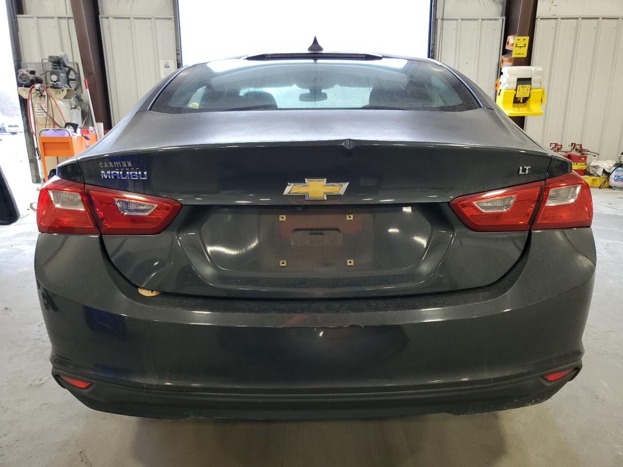 VIN 1G1ZD5ST5JF146708 2018 CHEVROLET MALIBU no.6