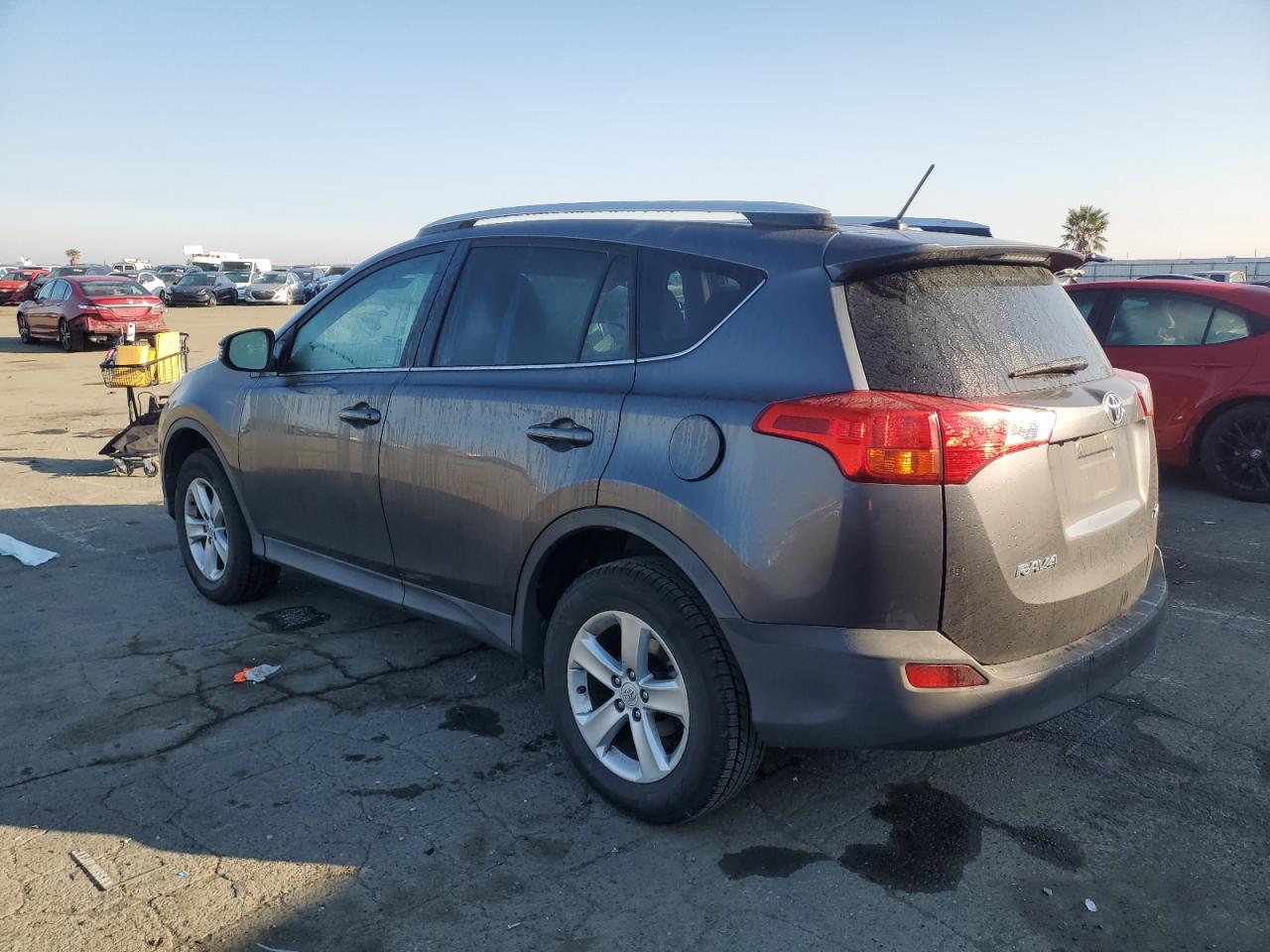 2014 Toyota RAV 4 - Image 2