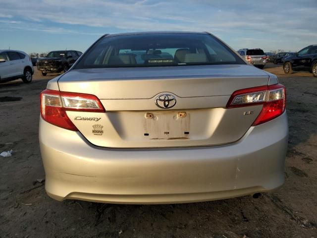 Sedans TOYOTA CAMRY 2012 Silver