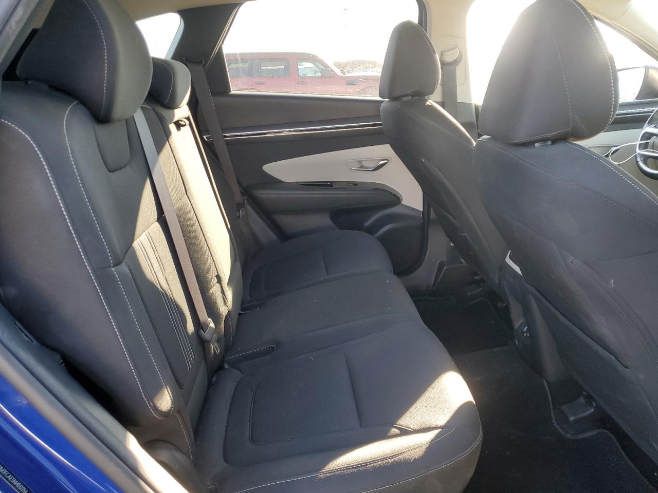 2022 Hyundai Tucson - Image 11